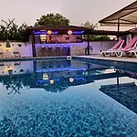 Isil Lejlighedshotel 4*