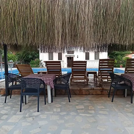 Isil Apartahotel