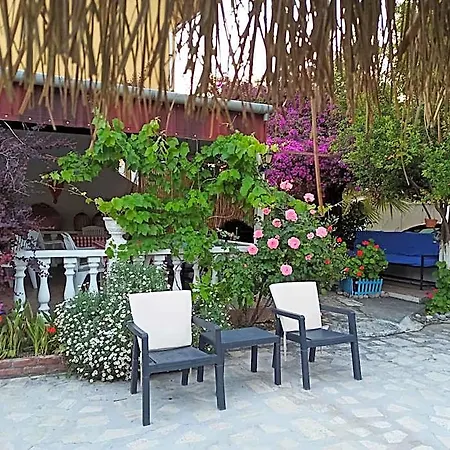 Isil Aparthotel